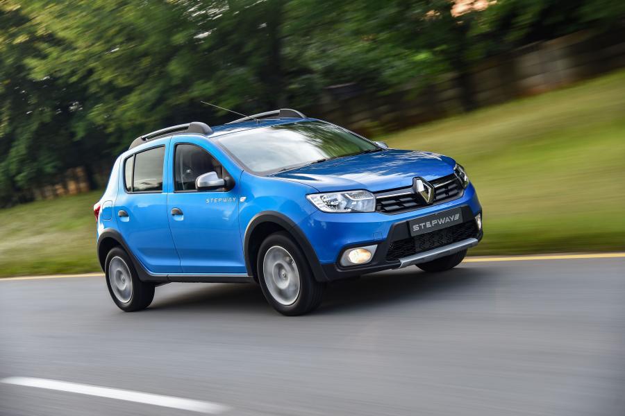 Renault Sandero Stepway 2017 года  (ZA) (фото 2 из 14)